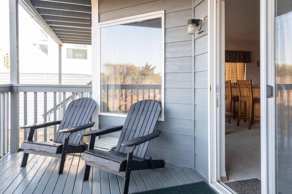 Cozy 2 Bedroom Condo Walking Distance From The Beach Ocean Shores Εξωτερικό φωτογραφία